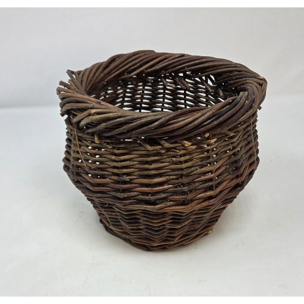 Rustic Primitive Handwoven Willow Twig Basket Rope Rim Farmhouse Decor 8in